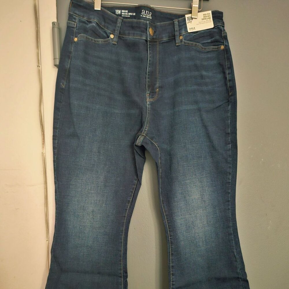 a.n.a. Women's High-Rise Flare Leg Jean